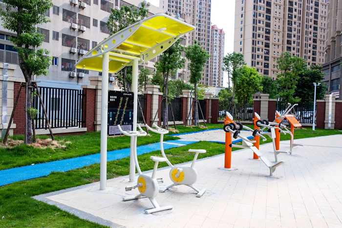 校园健身器材解决方案-广西银河Galaxy体育